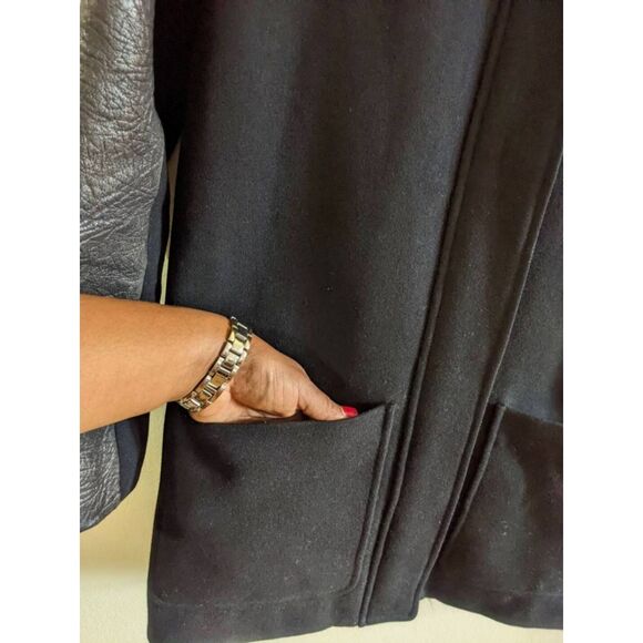 Mackage Moto Coat Jacket Women's Size XS Black Wool Leather Winter Quilted Chic - Picture 16 of 16